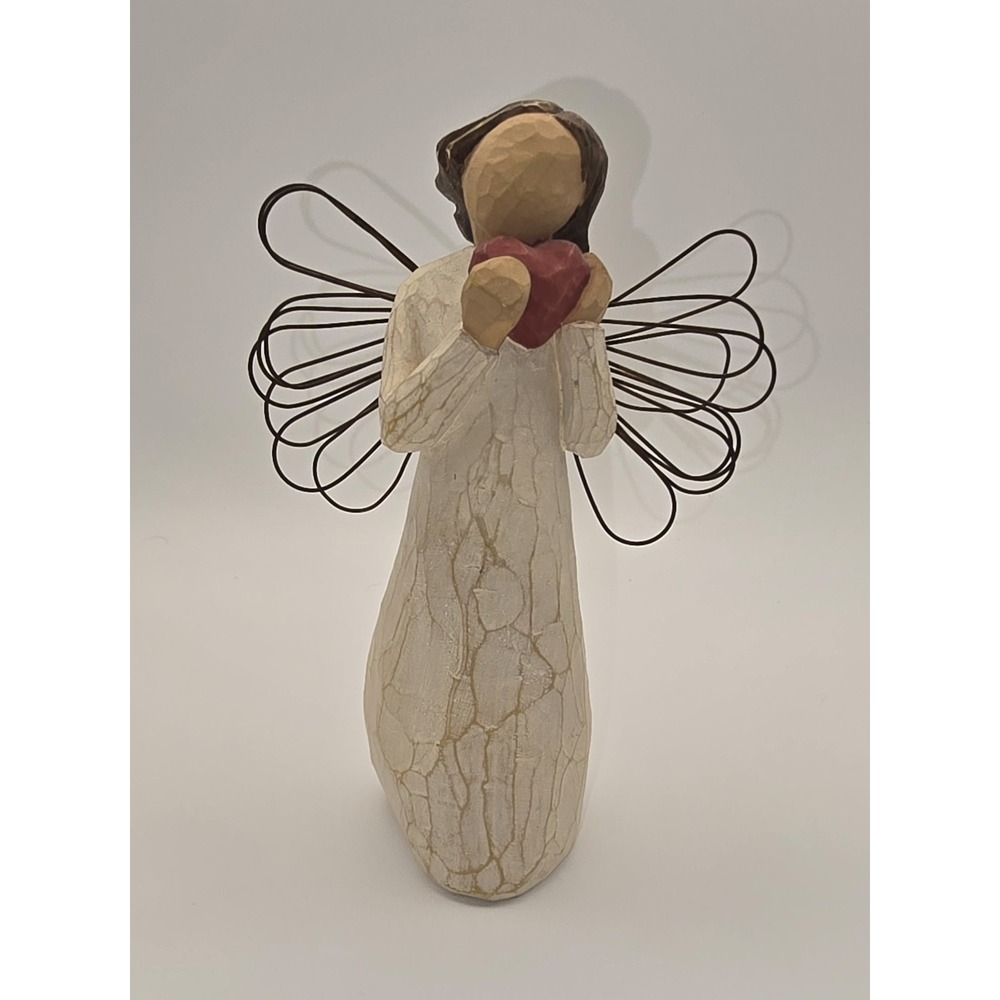 WILLOW TREE Angel Of The Heart Figurine -1699